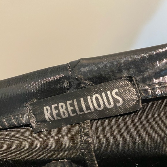 BLACK SHINY VINYL PU LEGGINGS size UK4 - Picture 5 of 6